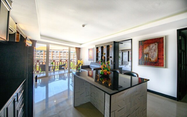 Royal Hill Resort Condotel