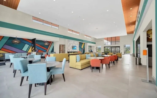 5890high 12 Bedroom Villa