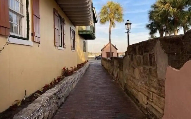 Aqua Vista Retreat 2 Bedroom Condo