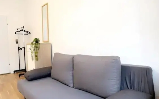 Modern Studio Close to Stadthalle