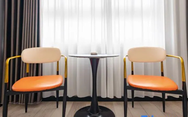 Zhecheng Waltz Collection Hotel