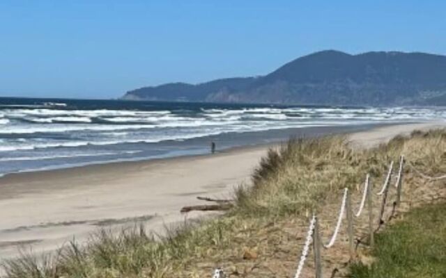 Rockaway Beach Resort