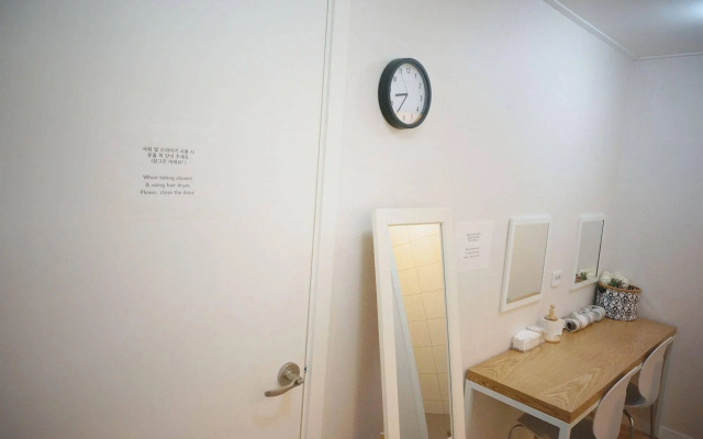 Zibro S Guesthouse