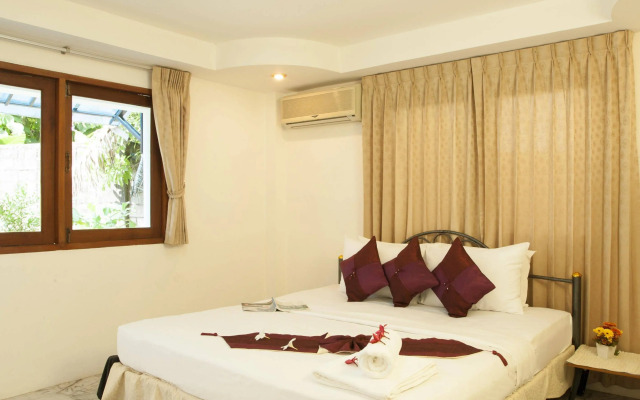 Bangtao Varee Beach Resort