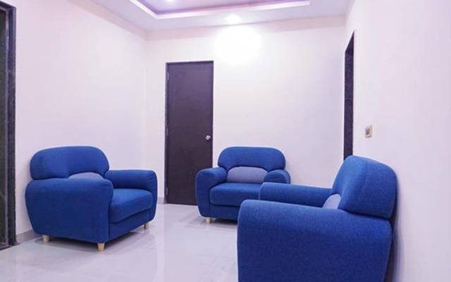 Fabhotel Classic Square