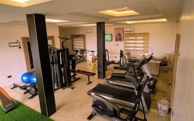 Aj'S Hotel And Suites