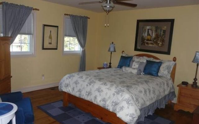 Newark Manor B&B