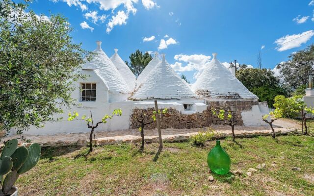 Trullo Nicolo With Pool Martina Franca
