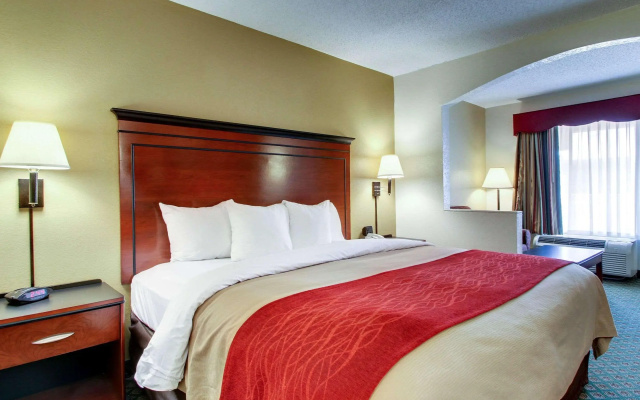 Quality Inn Brookhaven