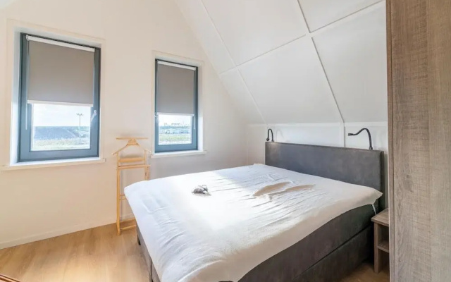 Holiday Home in Scherpenisse Near Nature Reserve