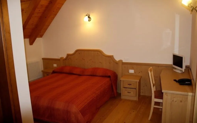 Hotel Aplis