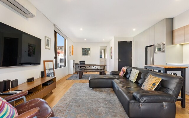 Surry Hills Modern Apartment 7 Bedford