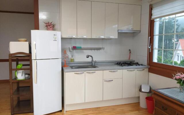 Namhea German Village Beethoven House