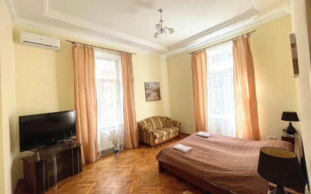 3 rooms apartments in the city centr