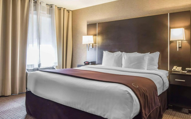 Quattro Hotel & Conference Centre, Ascend Hotel Collection