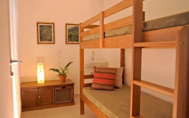 Atma Hostel Hotel