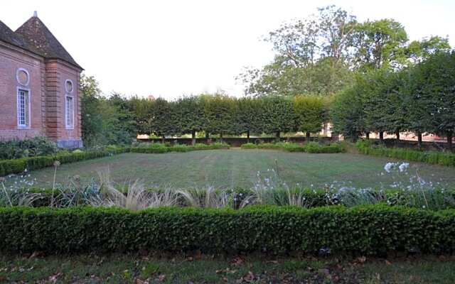 Le Pavillon de l'Orangerie