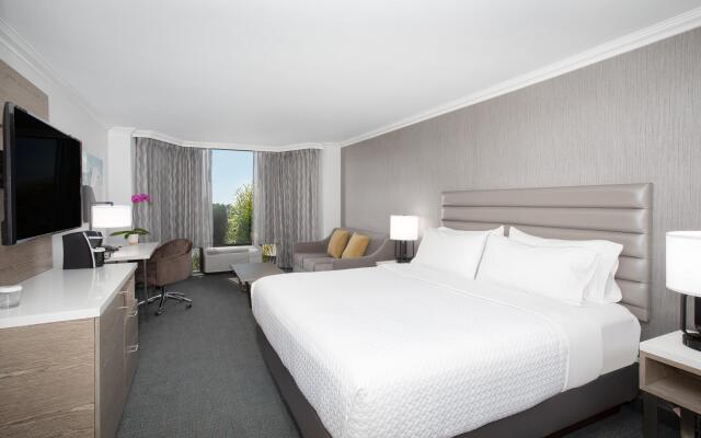 Crowne Plaza Costa Mesa Orange County, an IHG Hotel