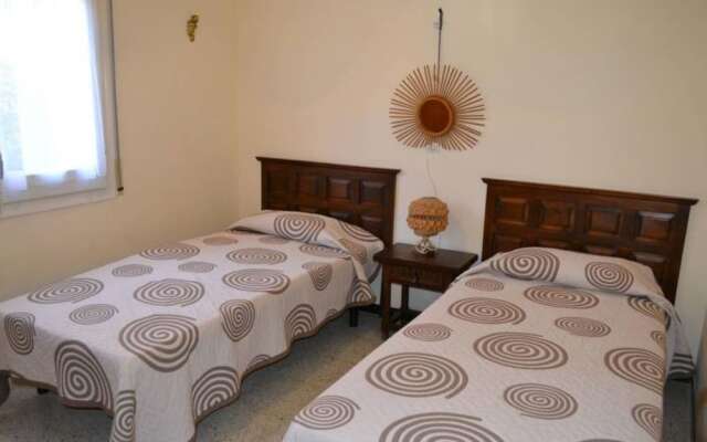 Apartment in Llançà, Gerona 103527 by MO Rentals