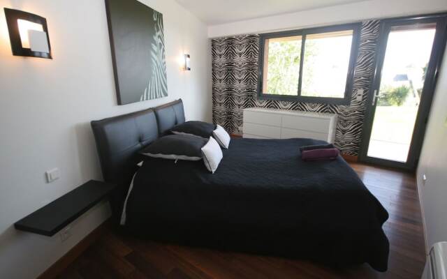 Elite Holiday Home with Private Pool in Plouhinec France
