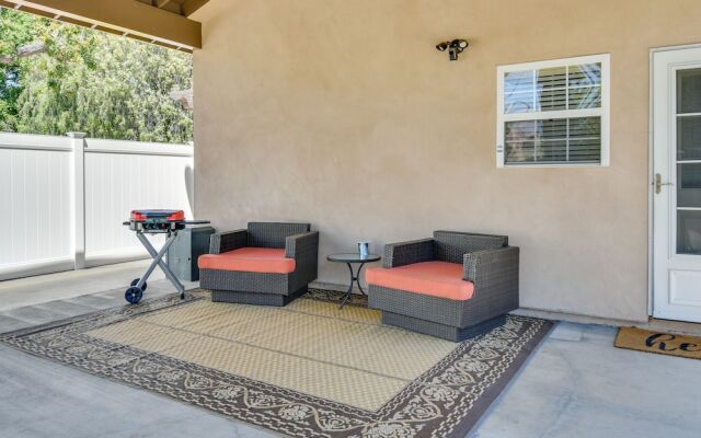 Luxe Pasadena Casita w/ Fireplace & Grill