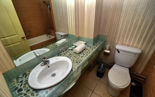 Beijing Happy Holiday Hotel