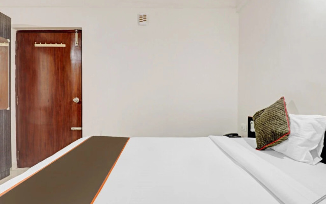 Suraksha Stay by OYO Rooms