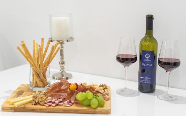 Comfy Stay Near Blue Lake