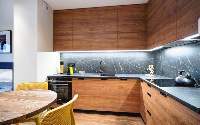 Easy Rent Nieruchomości - APERTA ART