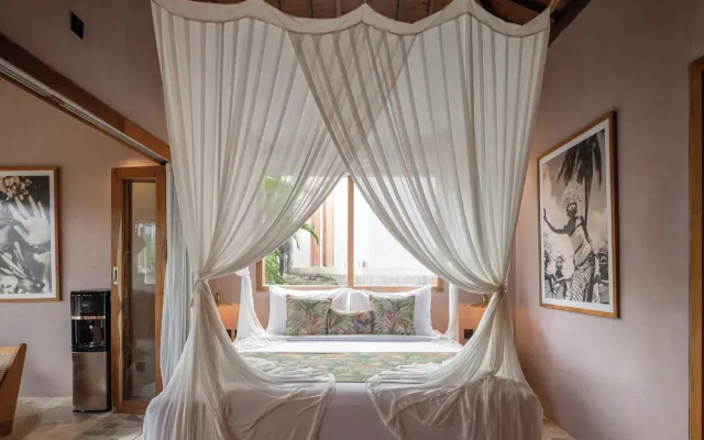 Tebola Joglo Villas