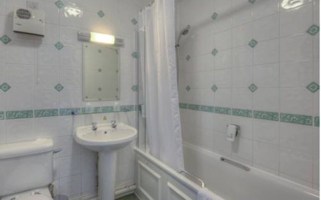Ravensworth Arms Hotel