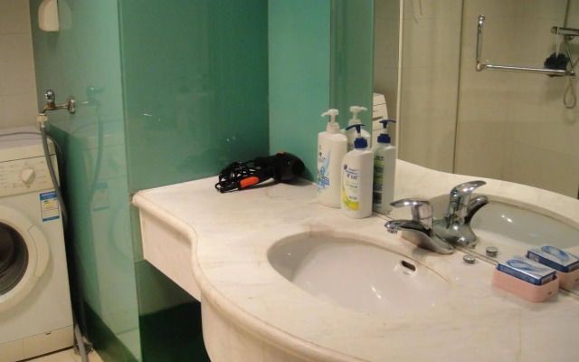 Kaifeng Apartment Hotel
