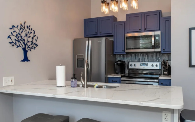 Heart of Mainstrasse Apt 1