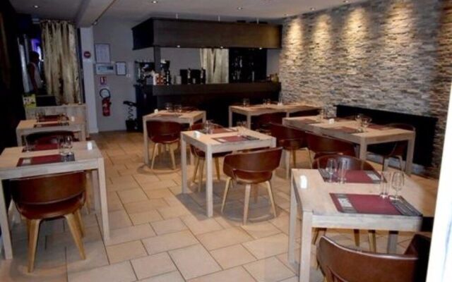 Hôtel le Relais de la Voie Sacrée