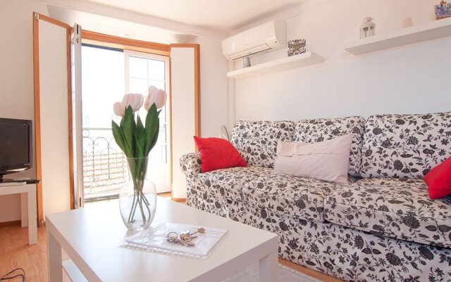 Alfama River Apartments