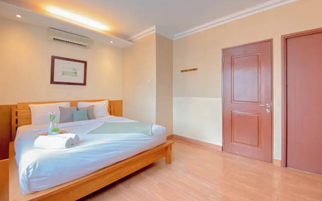 Elegant and Spacious 3BR at Grand Setiabudi Apartment