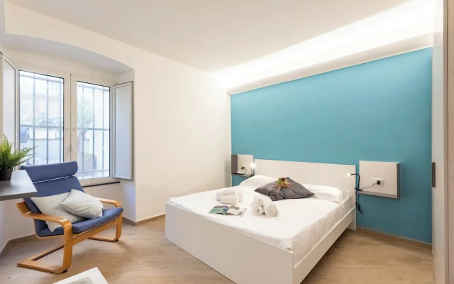 Central Flat In Genova