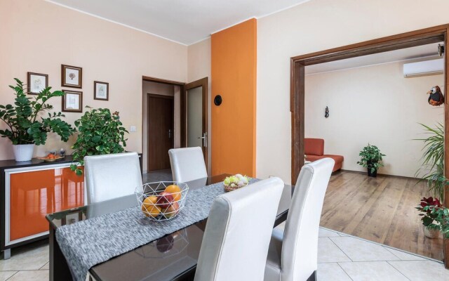 Stunning Home in Fazana With Wifi and 2 Bedrooms