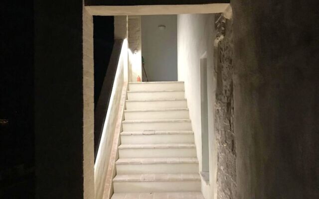 Studio in Perugia, With Pool Access, Enclosed Garden and Wifi