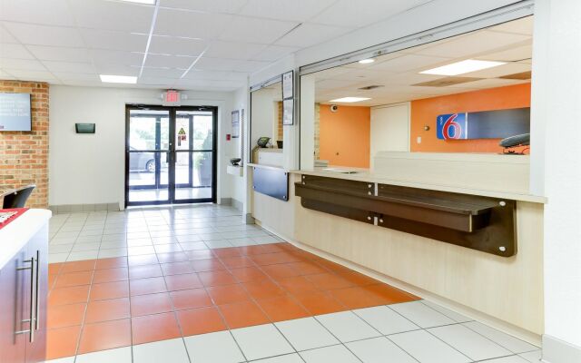 OYO Hotel Houston Katy Freeway