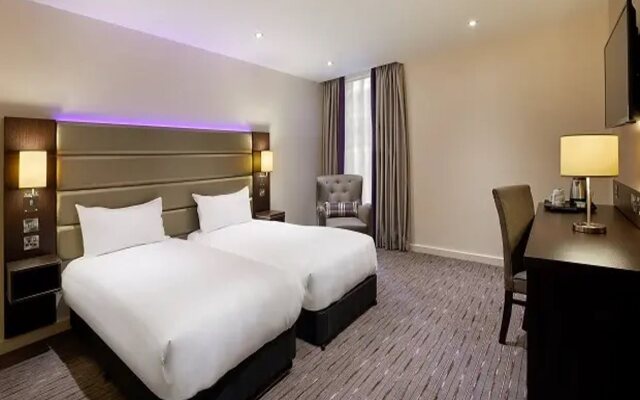 Premier Inn Wirral (Two Mills)