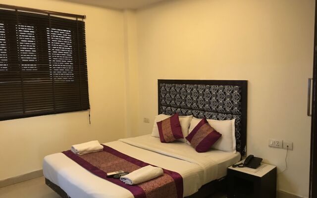 Nandkartar Suites