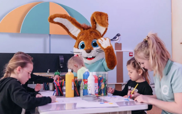 Restyled Villa With Dishwasher, Near the Beach