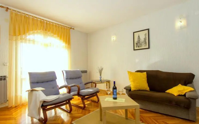 Holiday Home Oliveti