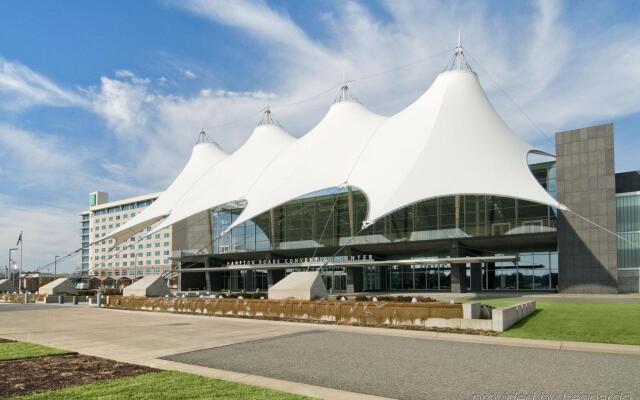 Embassy Suites by Hilton Hampton Convention Center