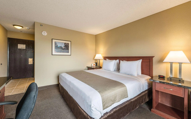 Rodeway Inn & Suites Portland