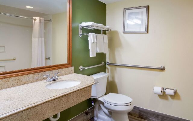 Quality Inn Baytown - Houston East