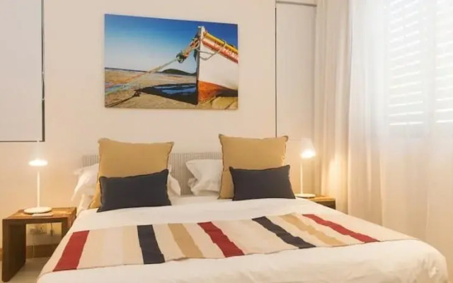 Cap Ouest Beach Apartments
