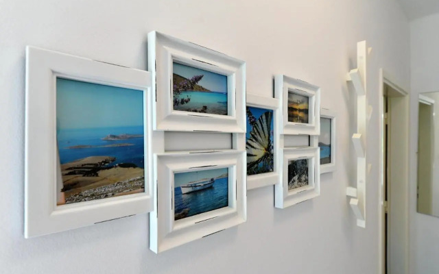 Beach apartment VAMI with sea view