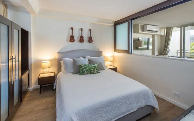 Regency on Beachwalk Waikiki by OUTRIGGER